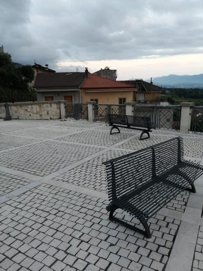 I Trecento Hotel Padula Bagian luar foto